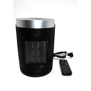 Space Heater Small Portable Electric Heater for Indoor Use Aubkn NEW wit Remote